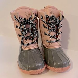 Adrienne Vittadini Girls - Gavin Duck Boots - Size 11 Kids - Pink & Grey - NWOT